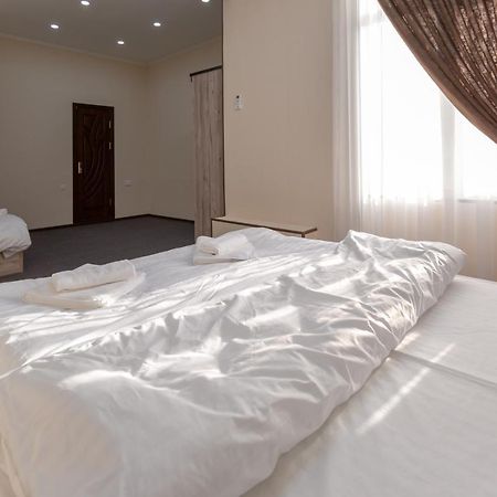 Light Hotel طشقند المظهر الخارجي الصورة